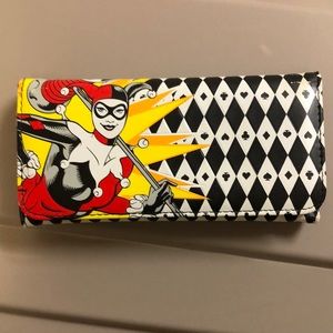 Harley Quinn bifold wallet